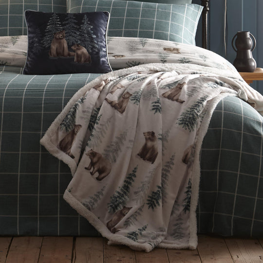 Bear Walks Bedspread in Natural 150 x 200cm