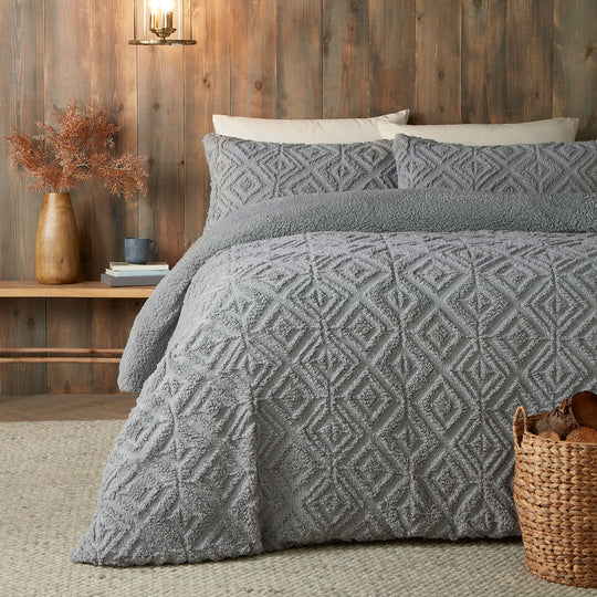Romo Duvet Cover Set in Grey