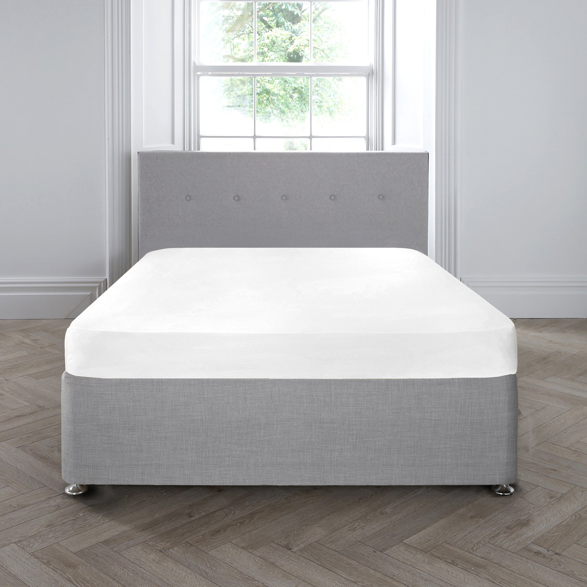 200TC Plain Dye 35cm Deep Fitted Sheet by Appletree Boutique in White - 35cm Deep Fitted Sheet - Appletree Boutique
