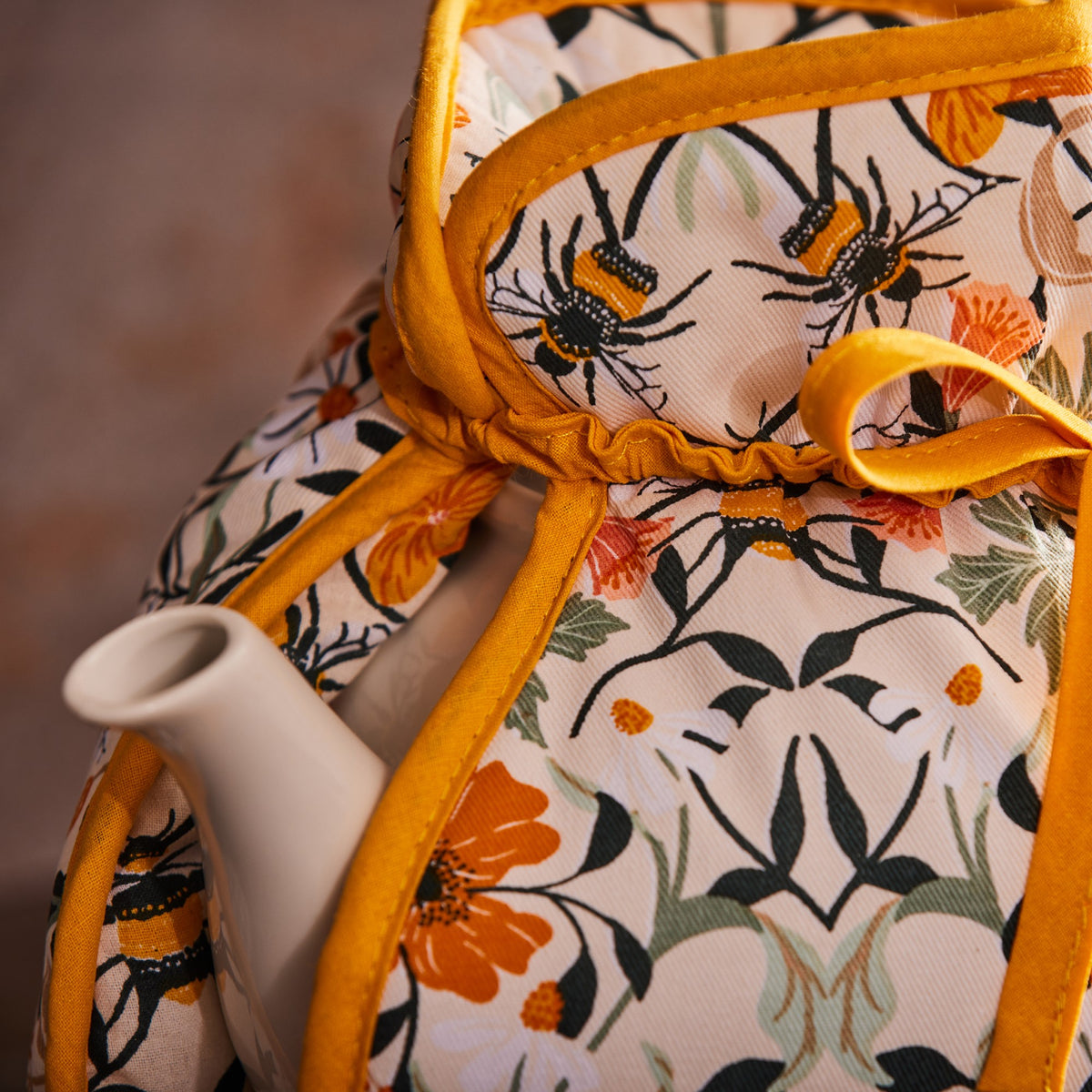 Ulster Weavers Bee Bloom Tea Cosy Muff One Size in Multi