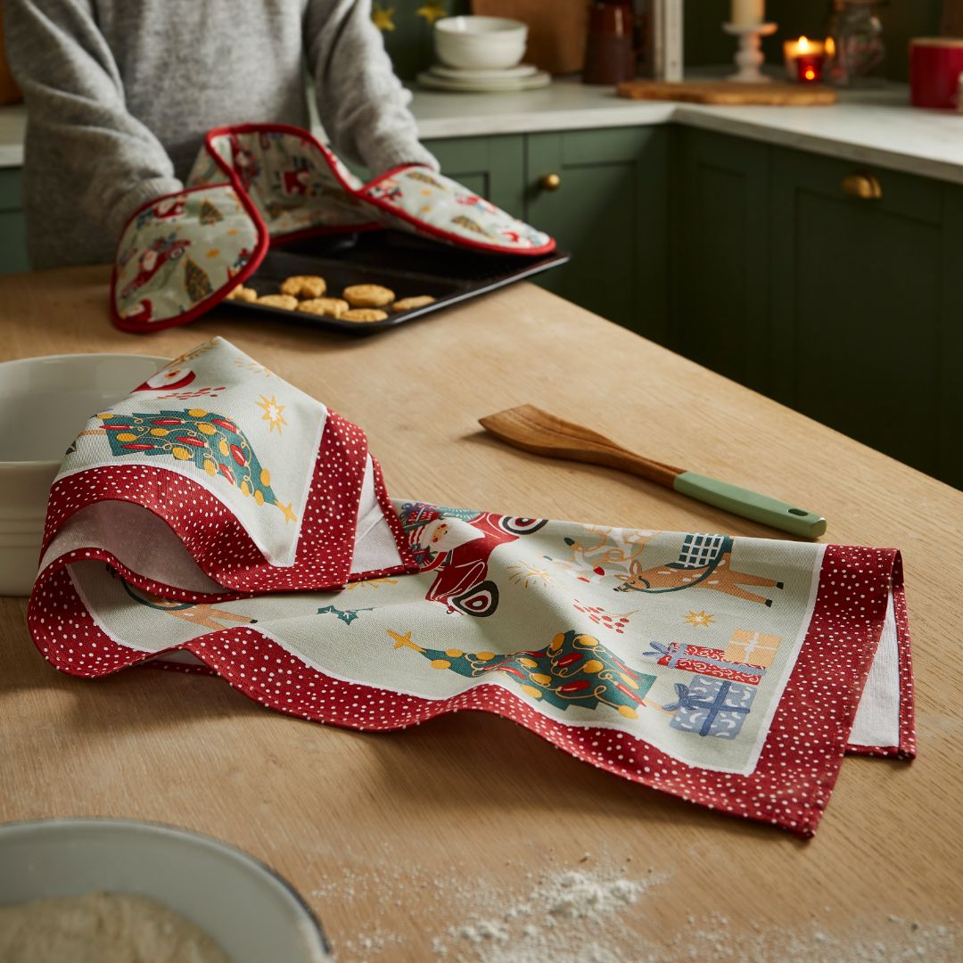 Ulster Weavers Recycled Cotton Tea Towel - Tis the Season (Green) - Tea Towel - Ulster Weavers