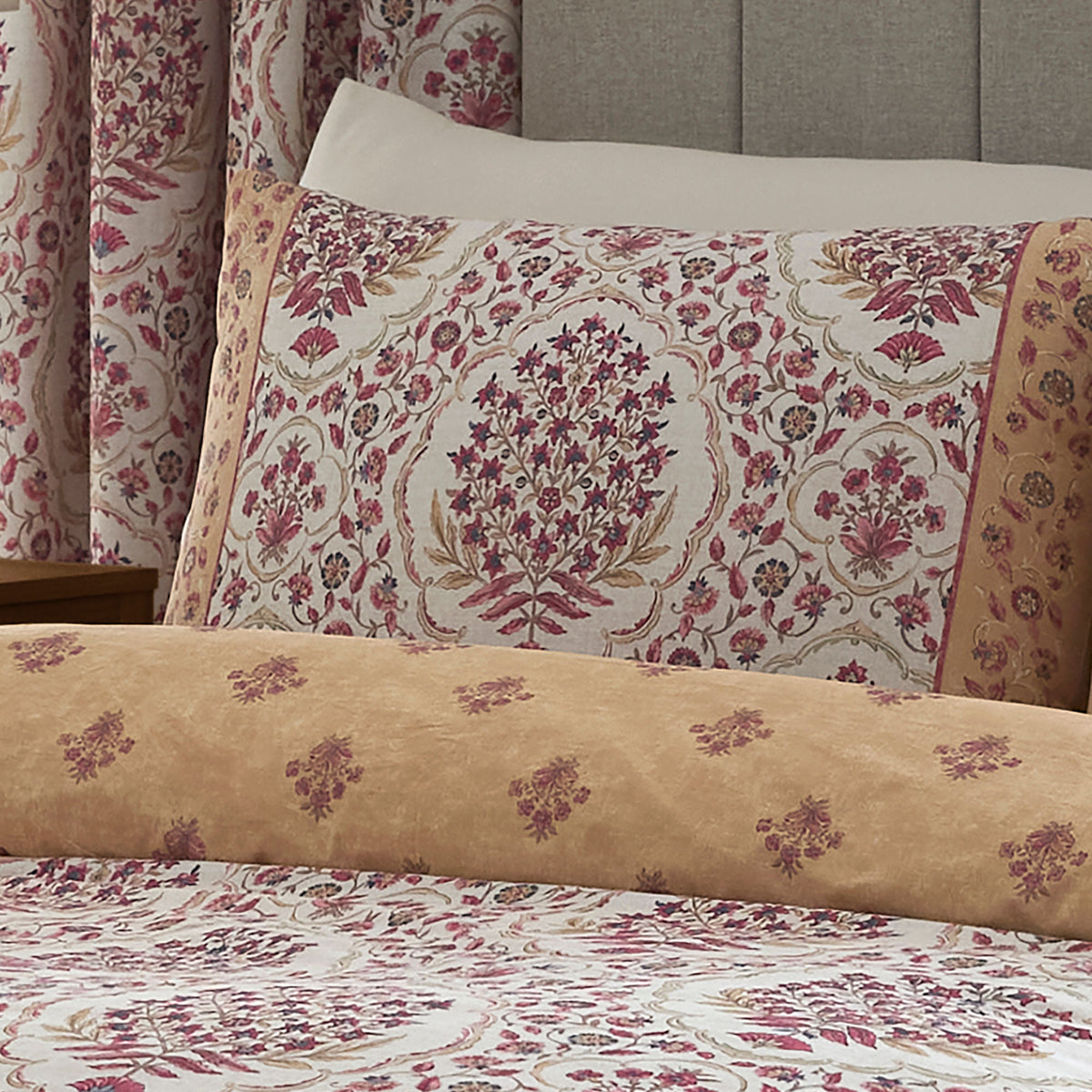 Ashmead Duvet Cover Set in Berry – Ulster Weavers