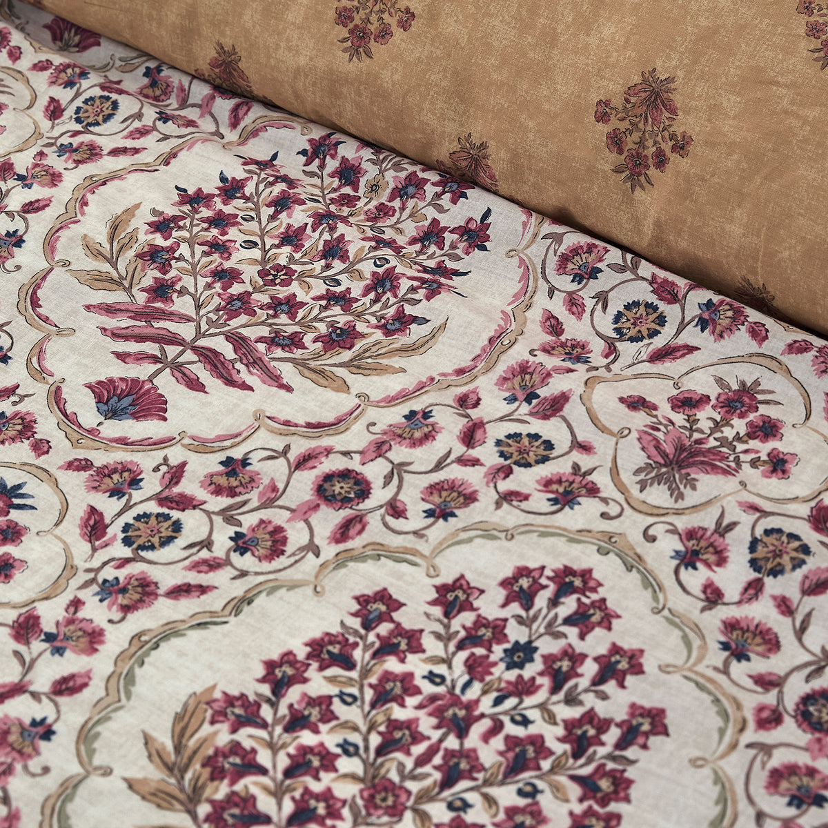 Ashmead Duvet Cover Set in Berry – Ulster Weavers