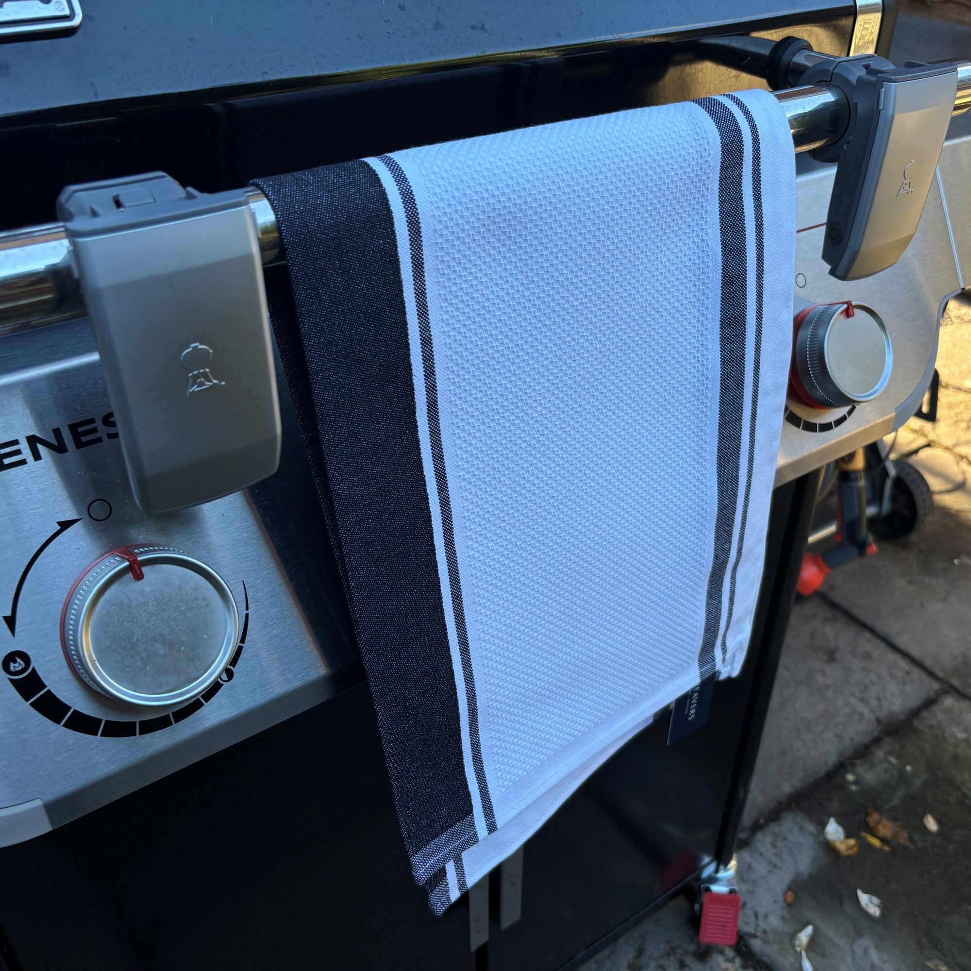 Waffle Cotton Tea Towel in Black - Tea Towel - Ulster Weavers