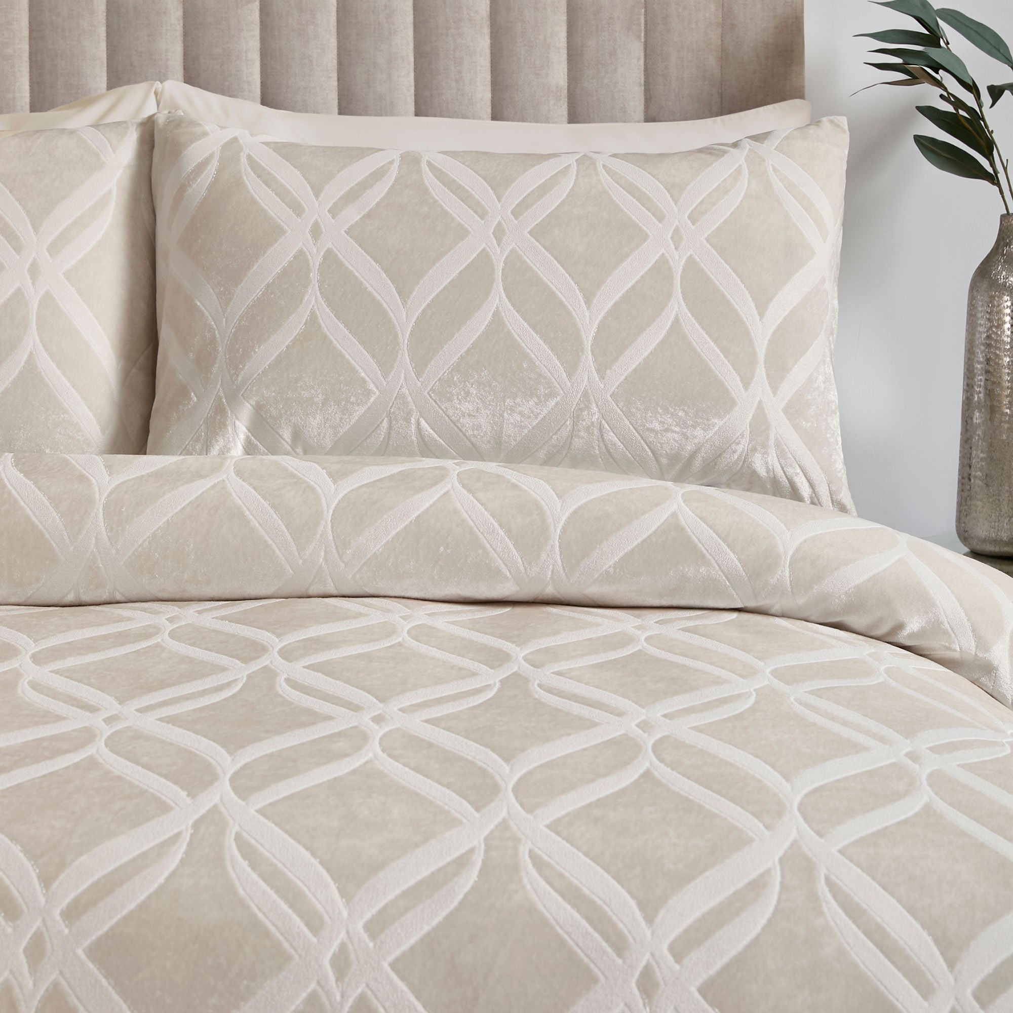 Belfort Duvet Cover Set in Champagne - Duvet Cover Set - Soiree