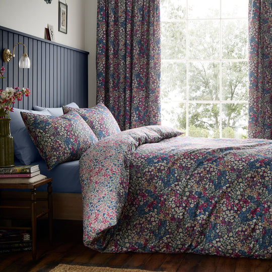 Bessie Duvet Cover Set in Navy