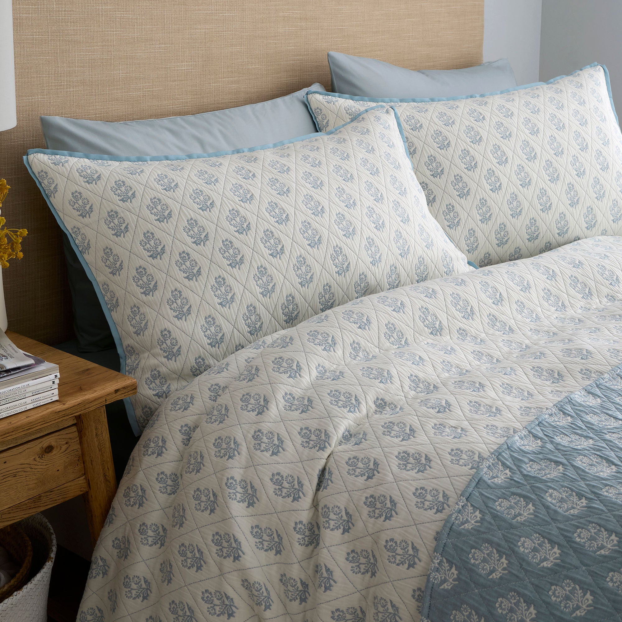 Block Floral Duvet Cover Set in Blue - Duvet Cover Set - Dreams & Drapes