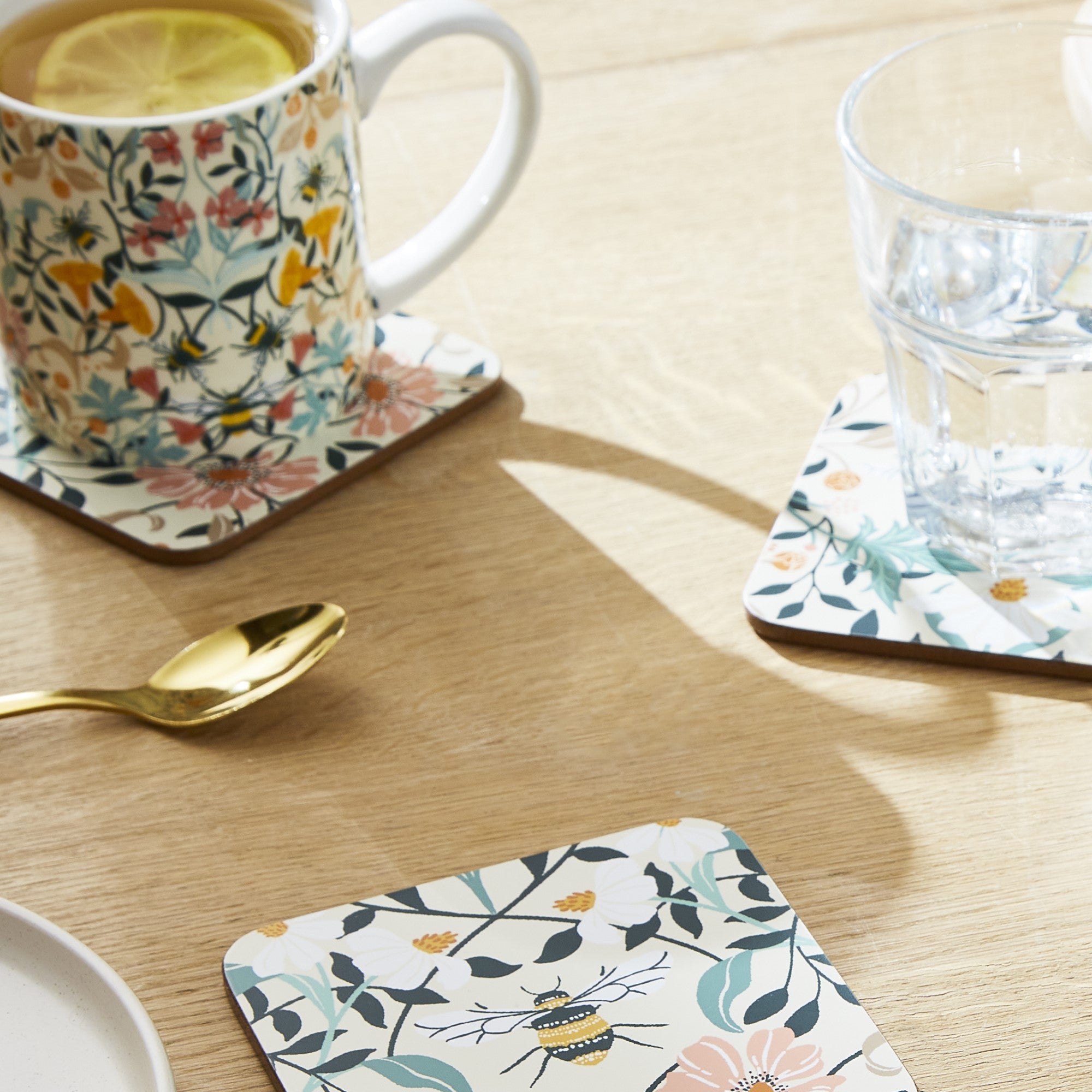 Ulster Weavers Bee Bloom Mug - New Bone China One Size in Multi - Mug - Ulster Weavers