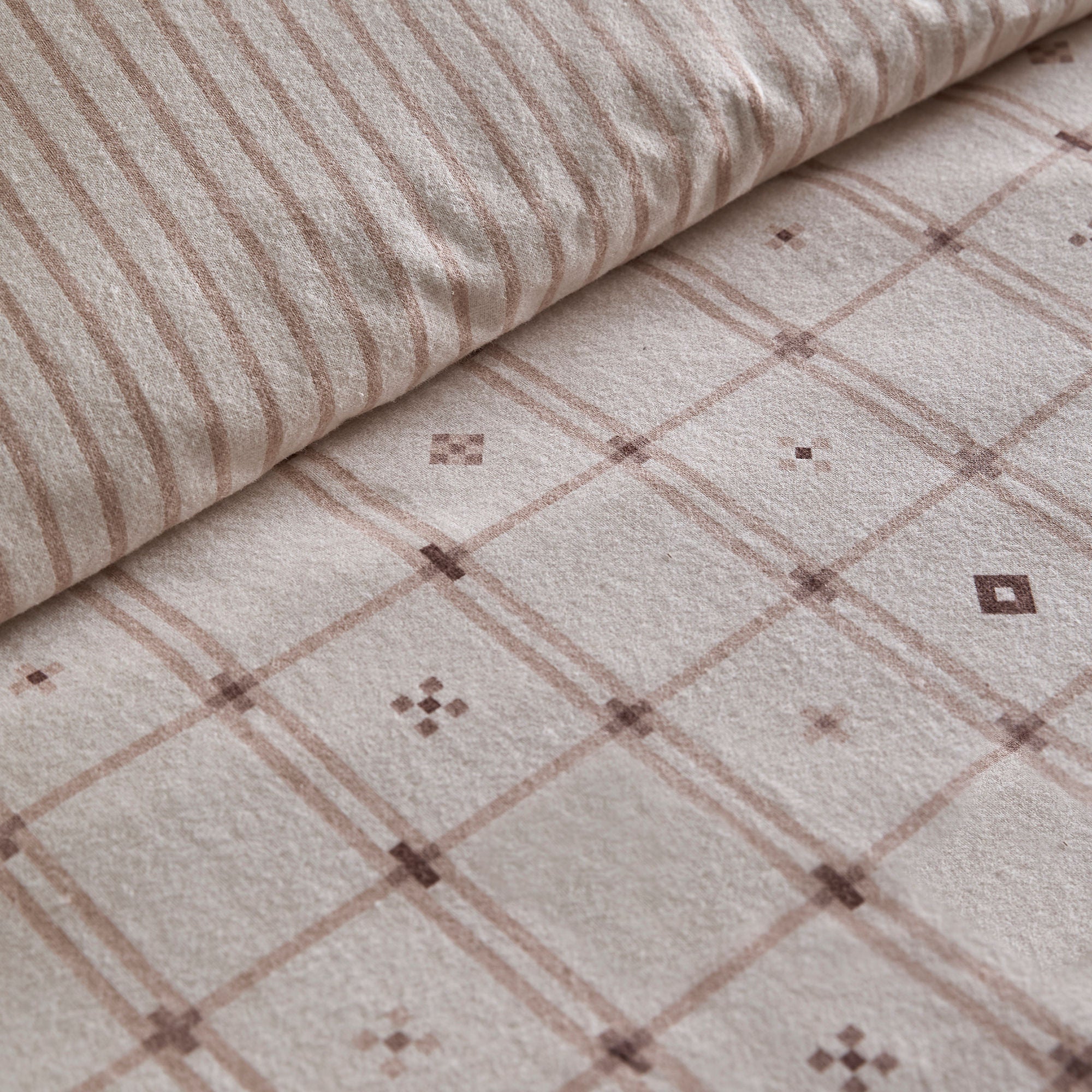 Cottage Check Duvet Cover Set in Natural - Duvet Cover Set - D & D Lodge