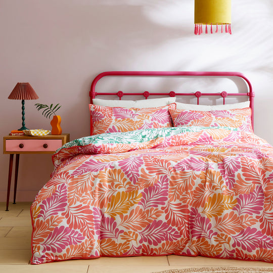 Carmen Duvet Cover Set in Pink