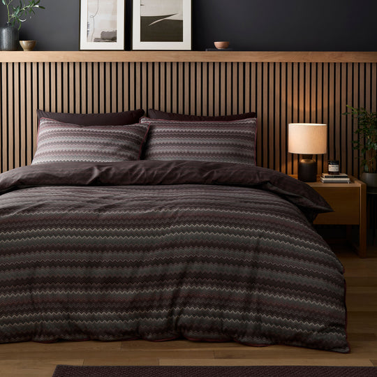 Chevron Stripe Duvet Cover Set in Chocolate