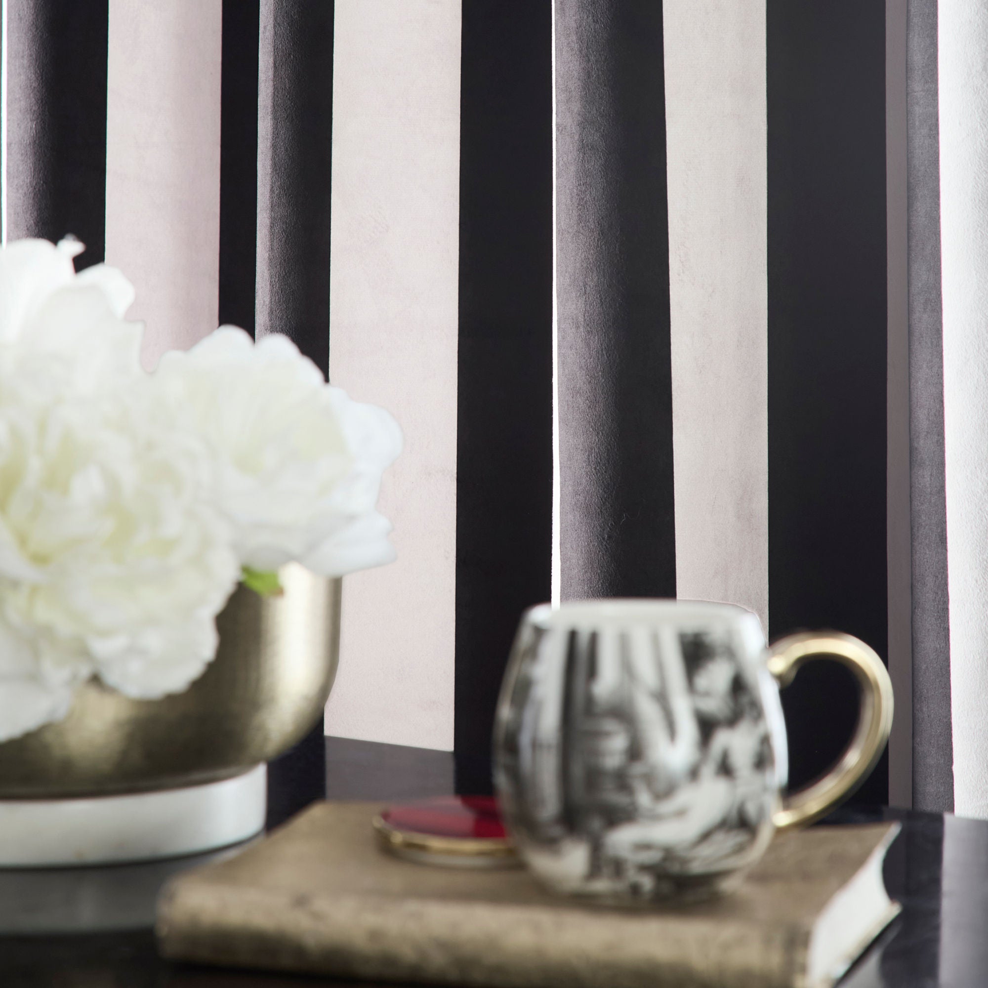 Festivo Stripe Eyelet Curtains in Black