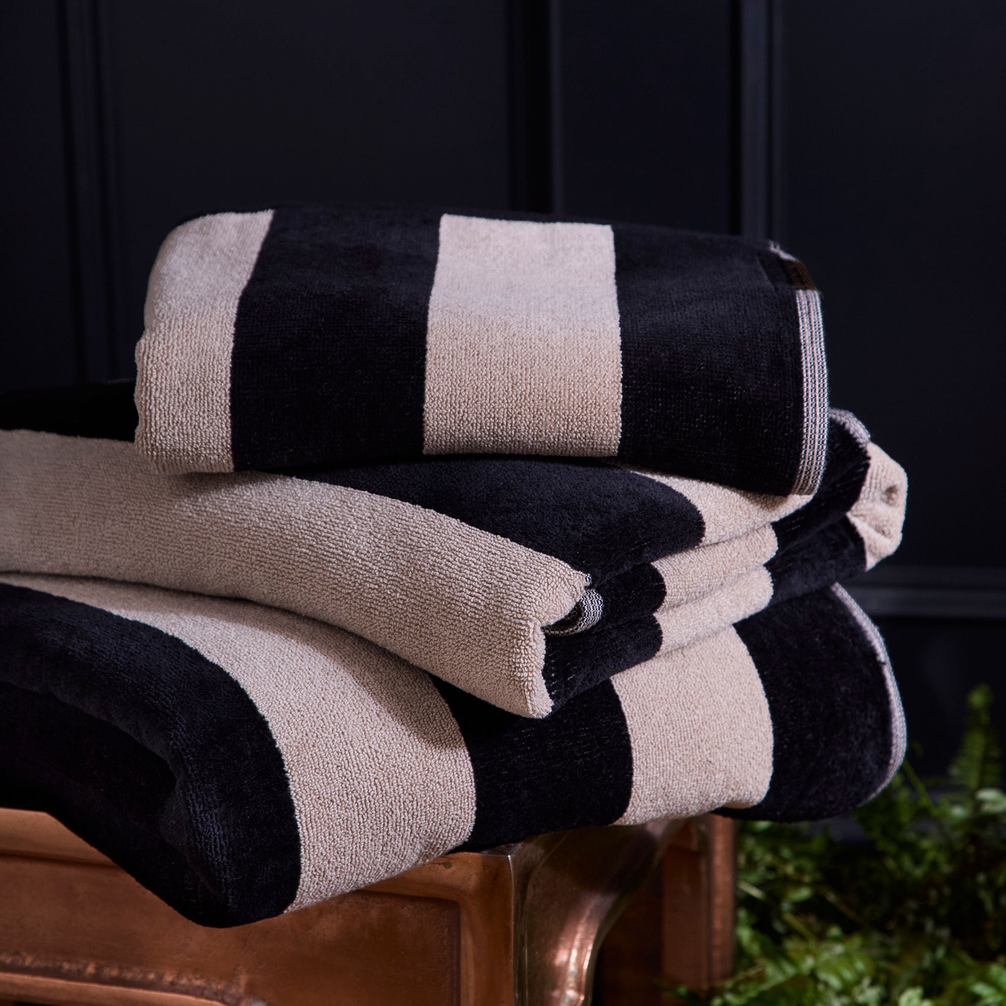 Festivo Stripe Towels in Black - Towels - Laurence Llewelyn-Bowen