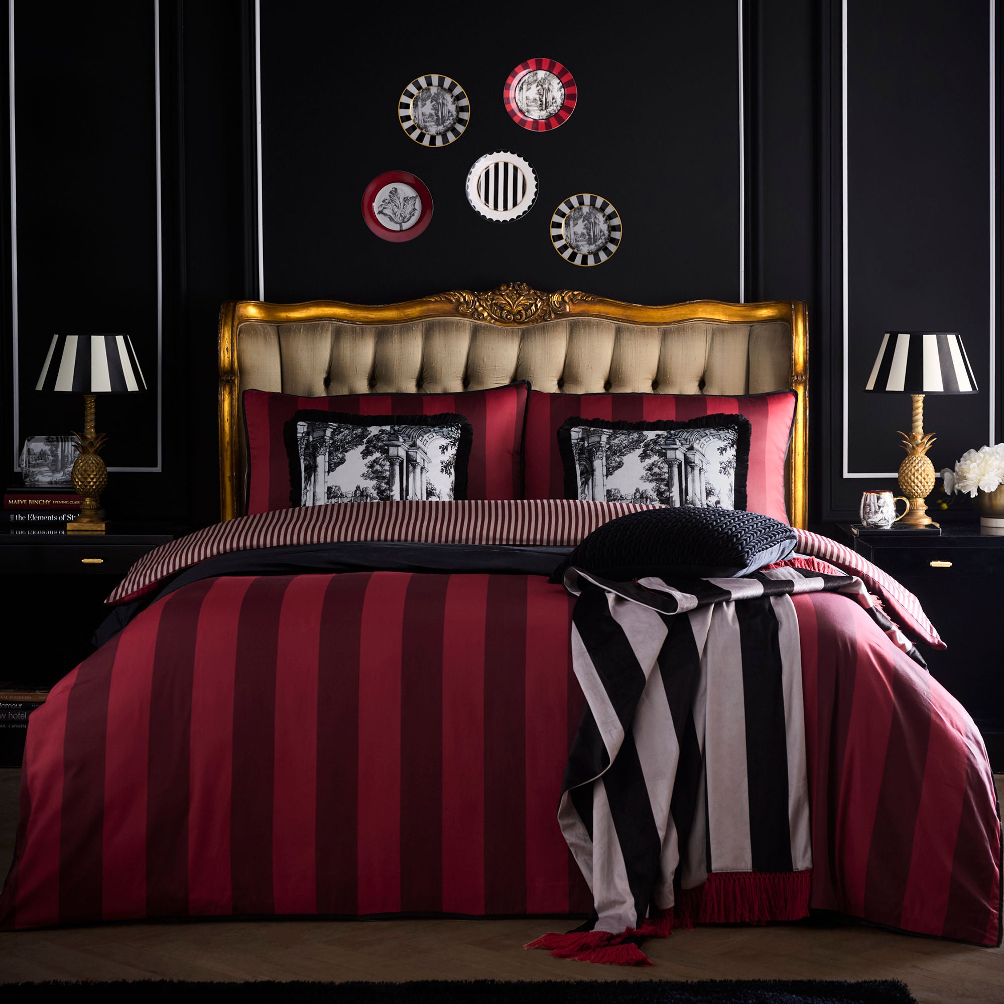 Festivo Circus Stripe Duvet Cover Set in Red