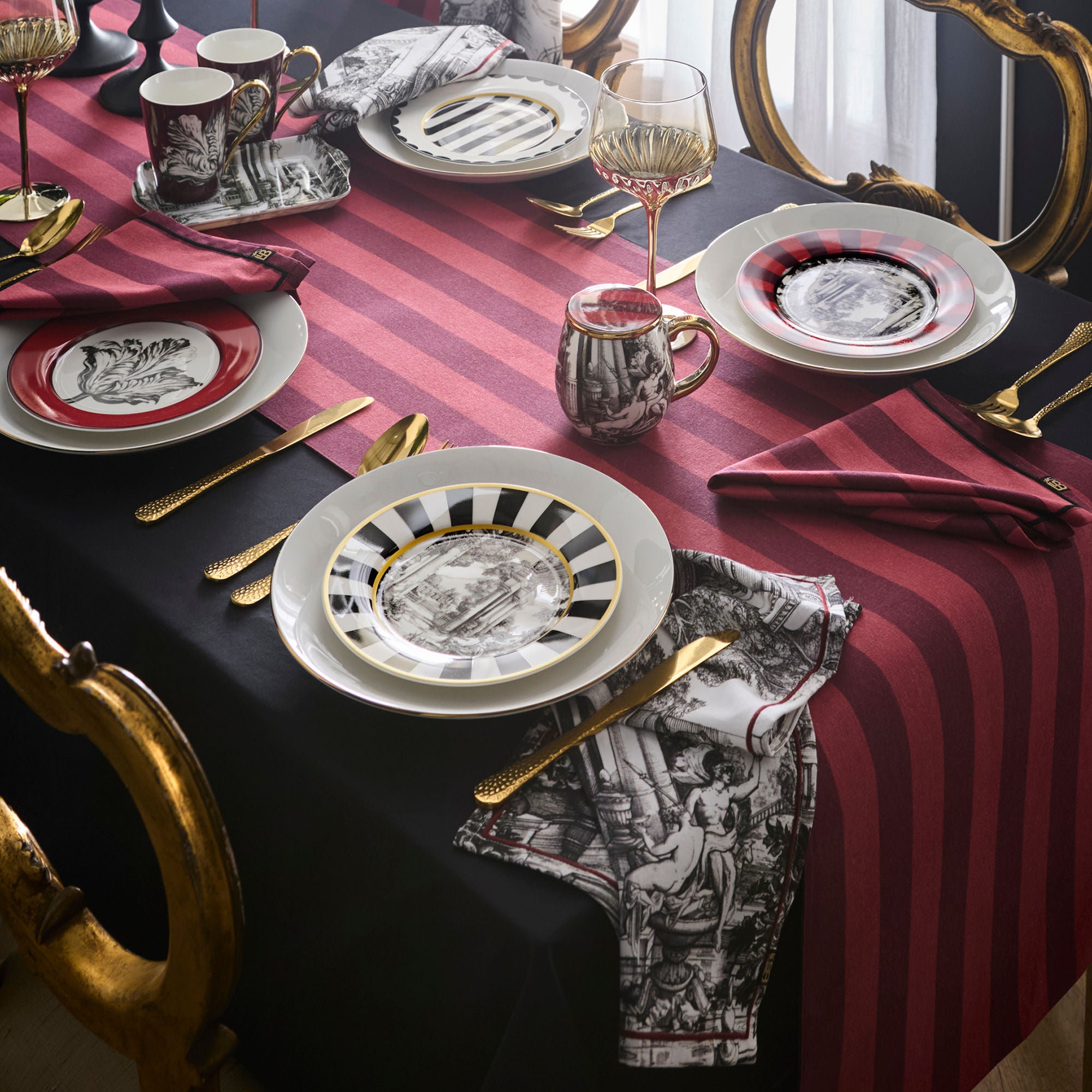Festivo Napkins 4 Pack in Red