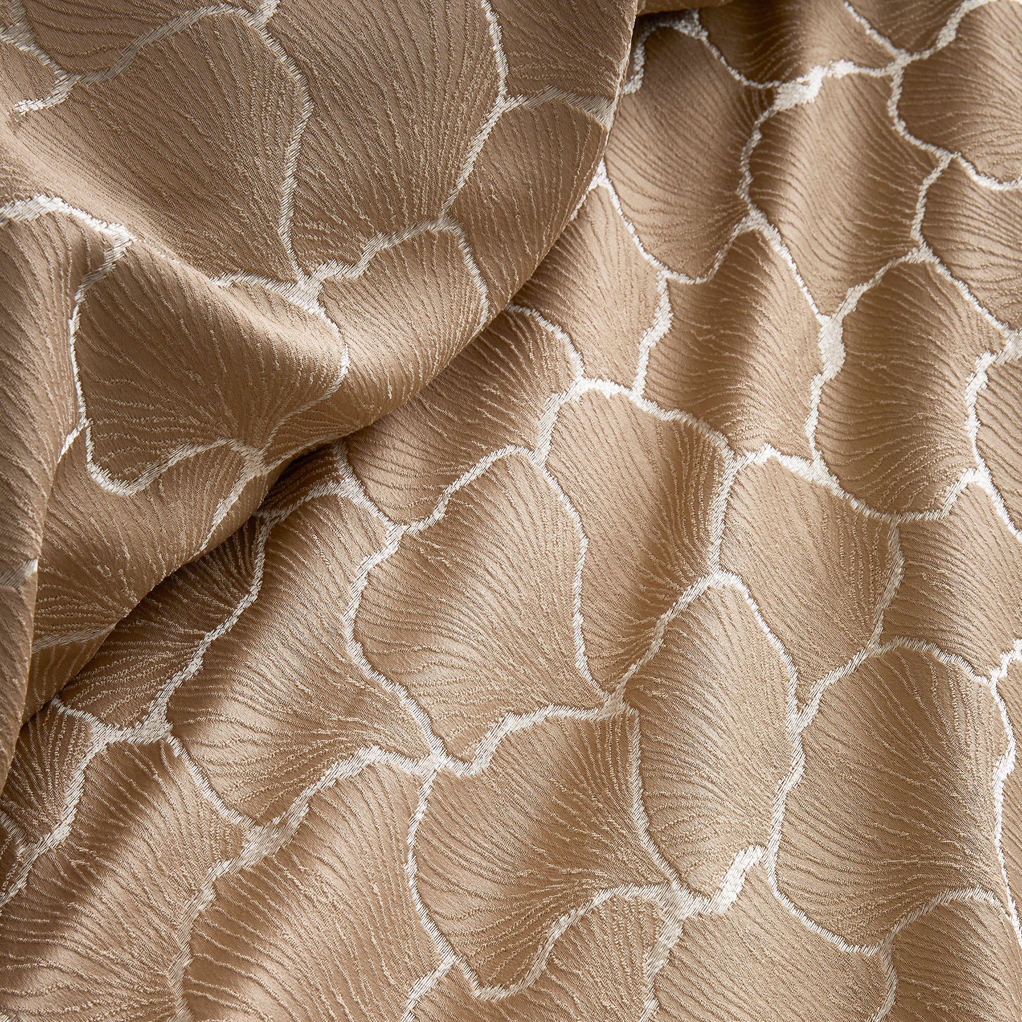 Ginko Jacquard Duvet Cover Set in Natural - Duvet Cover Set - Soiree