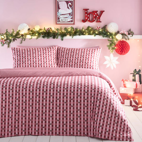 Holly Gingham Christmas Duvet Cover Set in Red