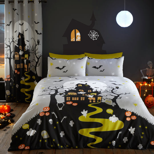 Haunted House Halloween Duvet Cover Set in Grey