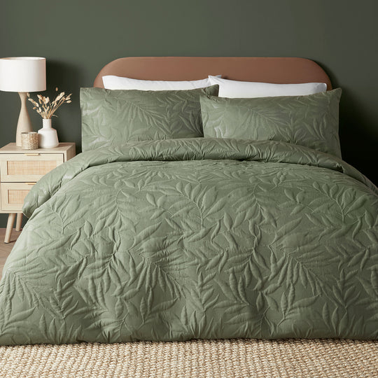 Luana Duvet Cover Set in Dark Green