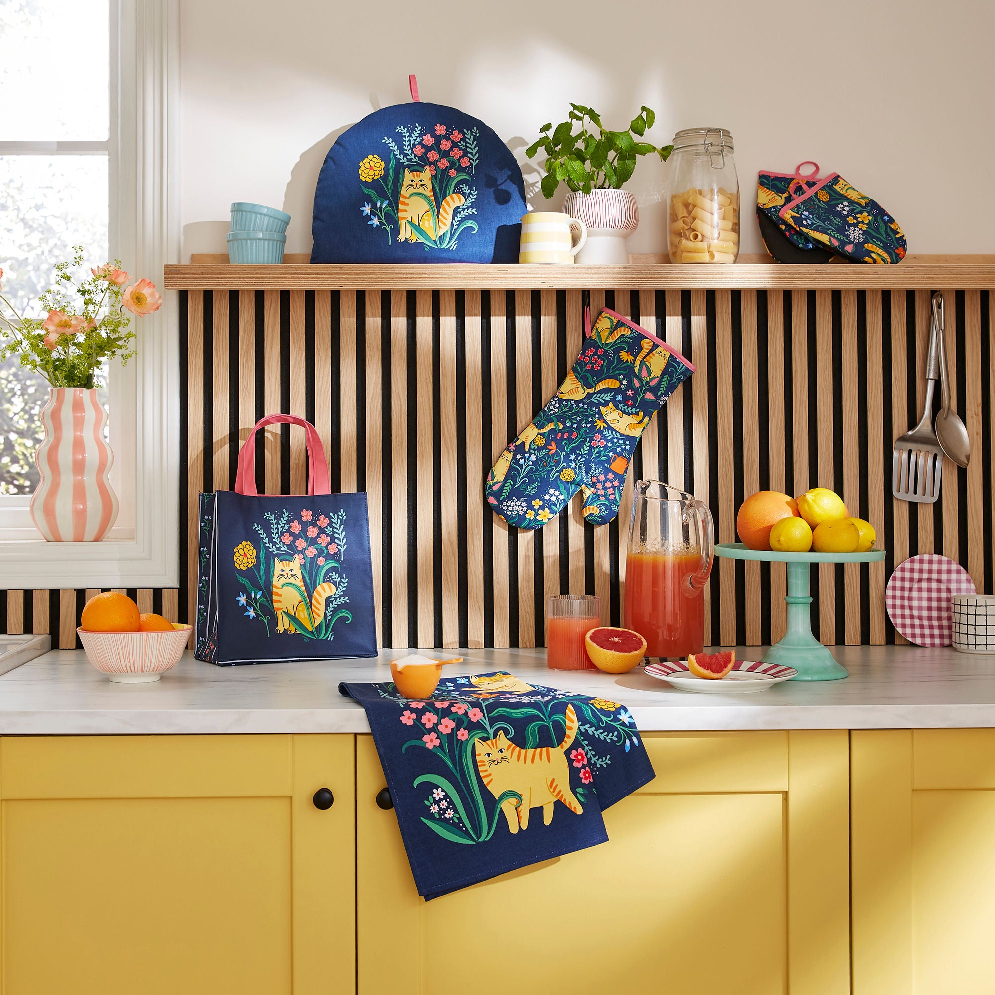 Marmalade Meadow Foldable Tote Bag Medium in Navy - Bag - Ulster Weavers