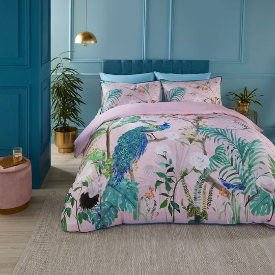 Peacock Jungle Duvet Cover Set in Pink