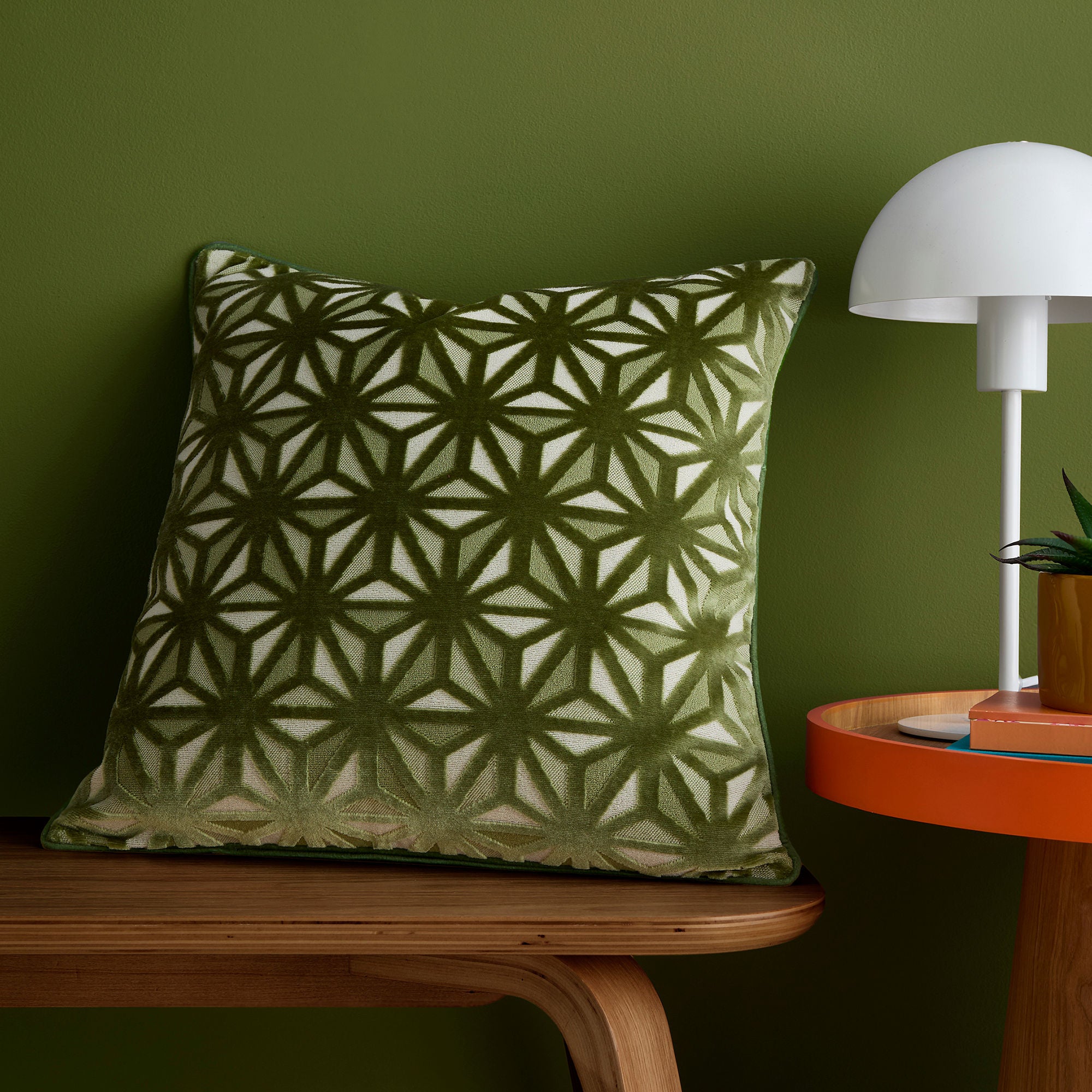 Star Geo Cushion in Green 43 x 43cm - Cushion - Appletree