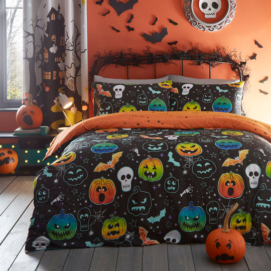 Scary Pumpkins Halloween Duvet Cover Set in Black