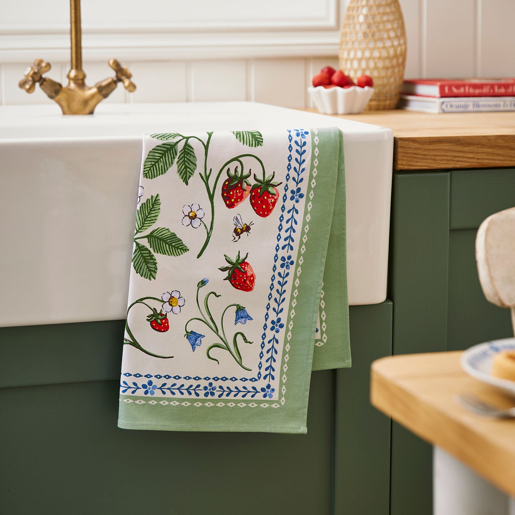 Strawberry Patch Cotton Tea Towel in Green - Tea Towel - Ulster Weavers
