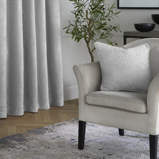 Textured Chenille Cushion in Grey 43 x 43cm