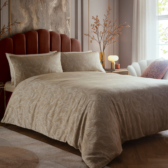Venus Grace Duvet Cover Set in Natural