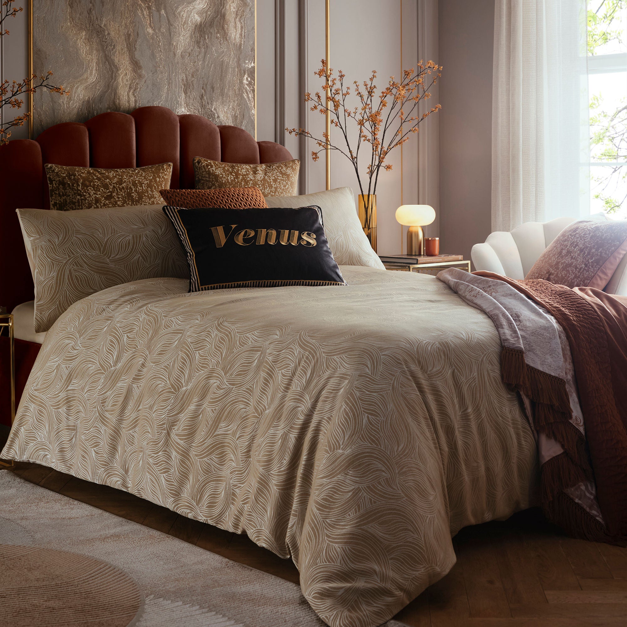 Venus Grace Duvet Cover Set in Natural