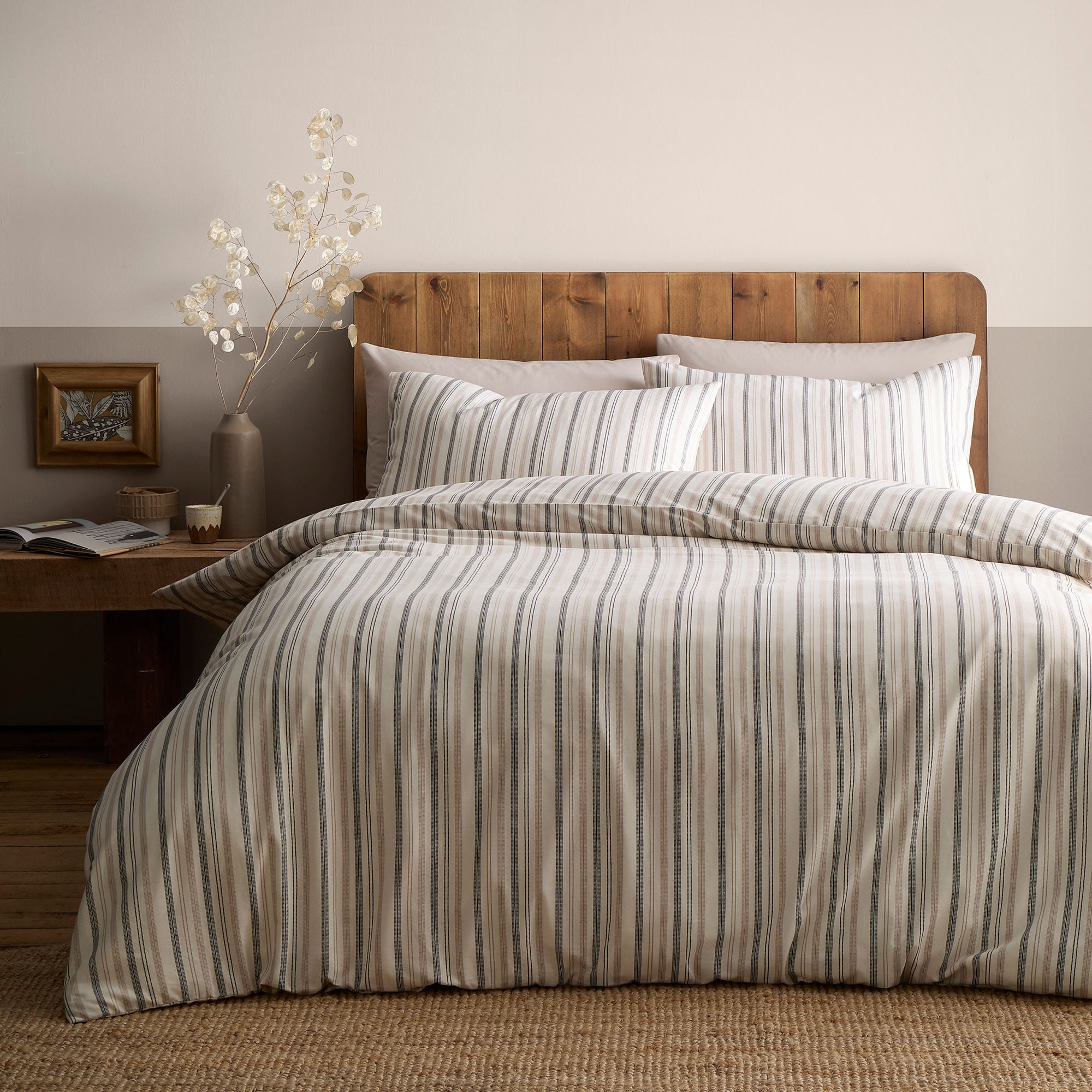 Yarn Dyed Woven Thin Stripe Duvet Cover Set in Natural - Duvet Cover Set - Appletree