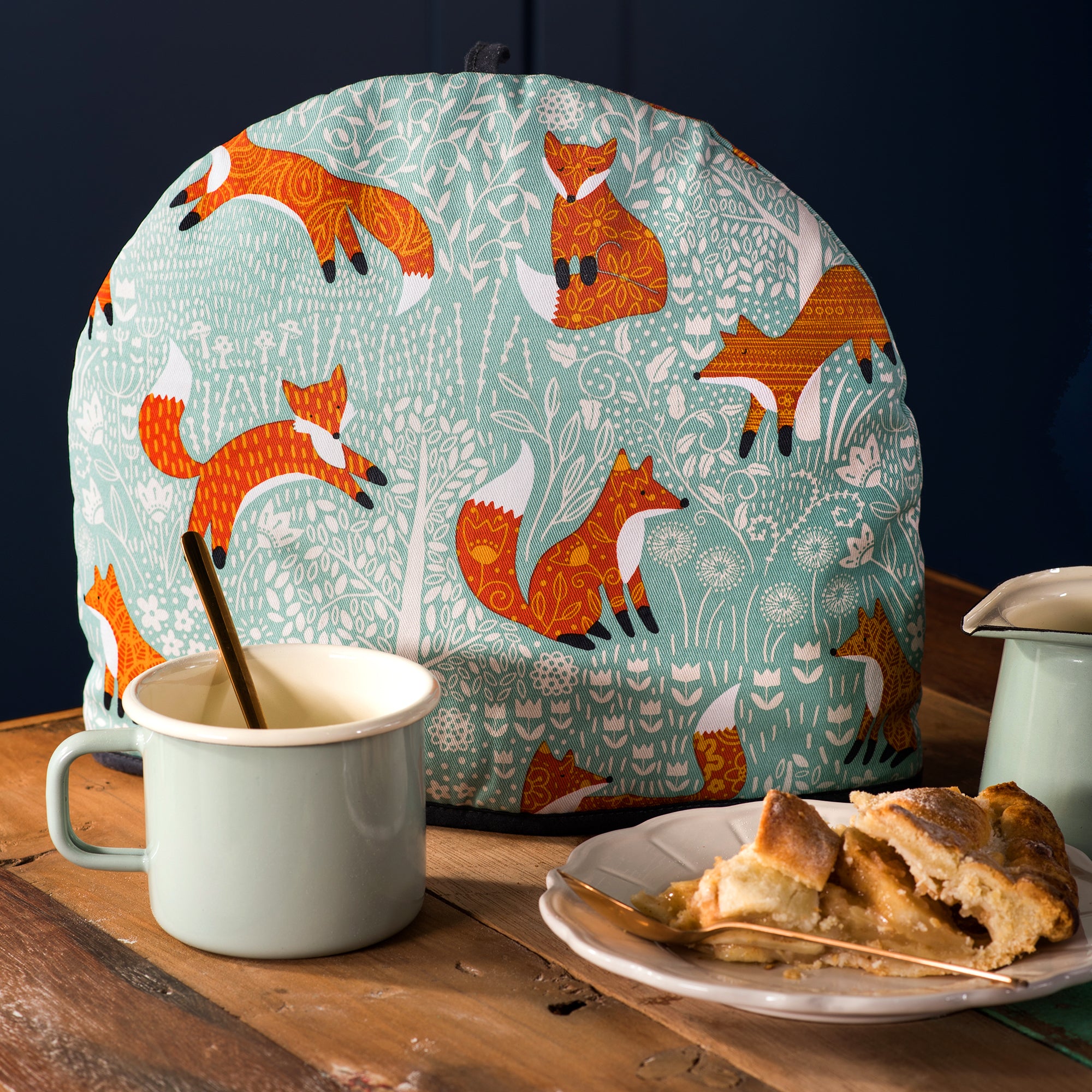 Ulster Weavers Tea Cosy - Foraging Fox (100% Cotton Outer; 100% Polyester wadding; CE marked, Blue, 6 Cup Teapot) - Tea Cosy - Ulster Weavers