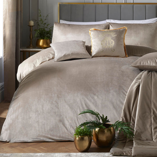 Montrose Duvet Cover Set in Linen