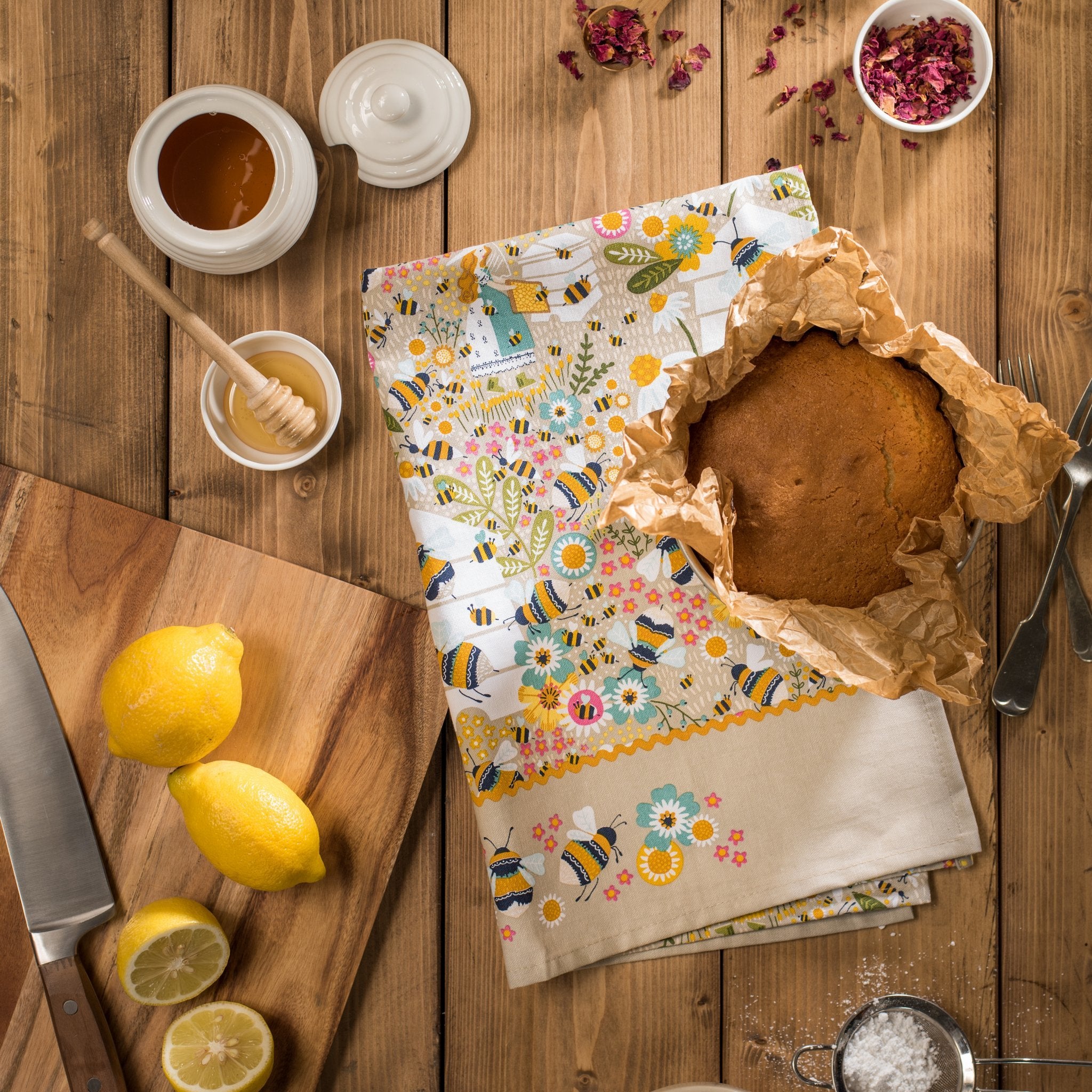 Ulster Weavers Cotton Tea Towel - Bee Keeper (100% Cotton, Yellow) - Tea Towel - Ulster Weavers