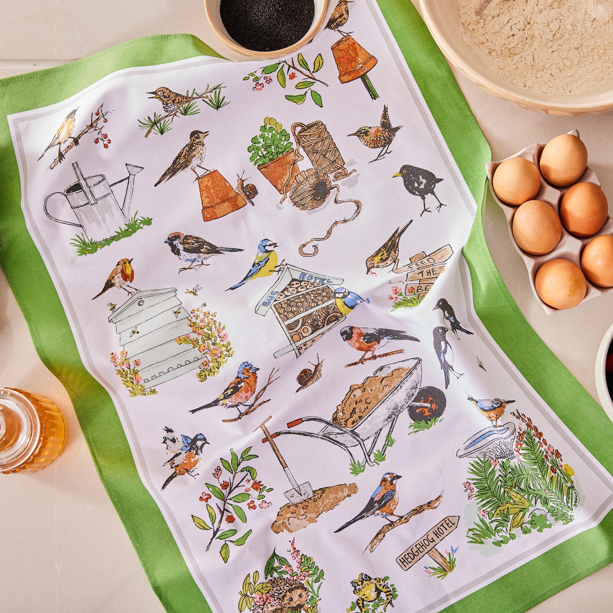 Ulster Weavers Garden Birds Tea Towel - Cotton One Size in Green - Tea Towel - Ulster Weavers