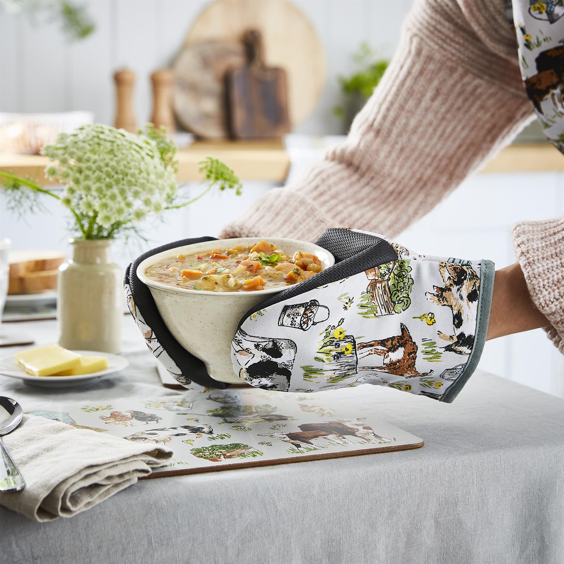 Ulster Weavers Portman Farm Microwave Mitts - Pair One Size in Grey - Micro Mitts - Ulster Weavers