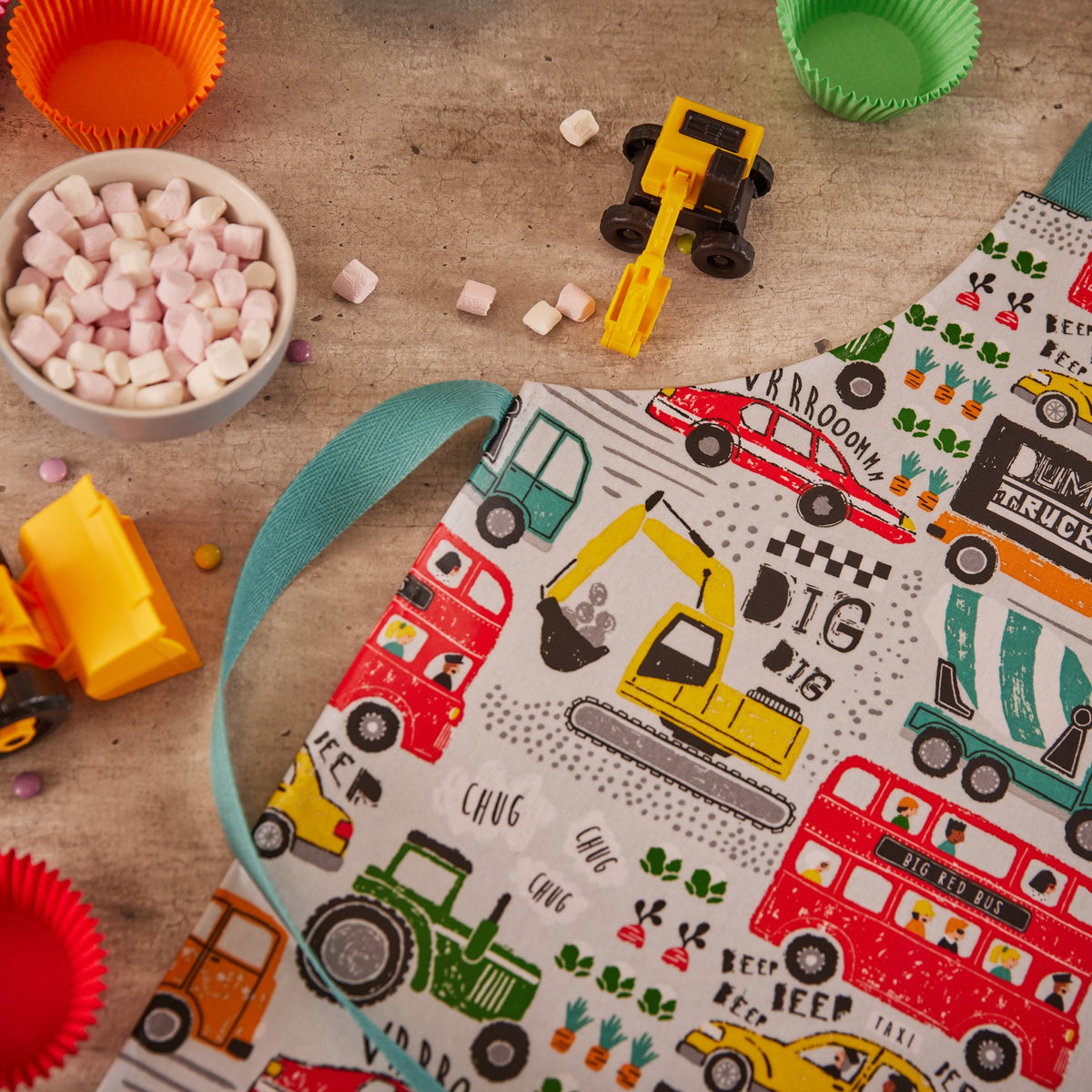 Ulster Weavers Just Keep Trucking Apron PVC Kids One Size in Multi