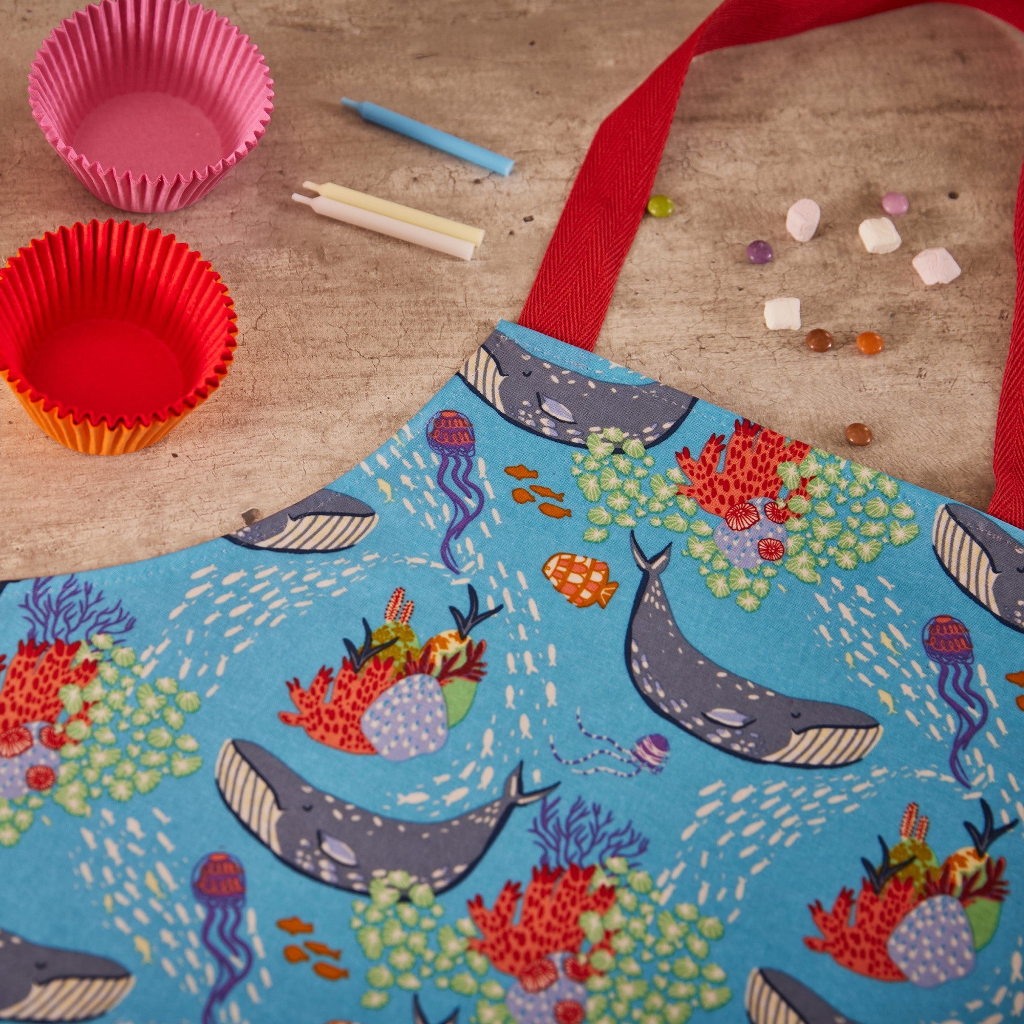 Ulster Weavers Underwater Wonders Apron PVC - Kids One Size in Blue - Kids Apron - Ulster Weavers