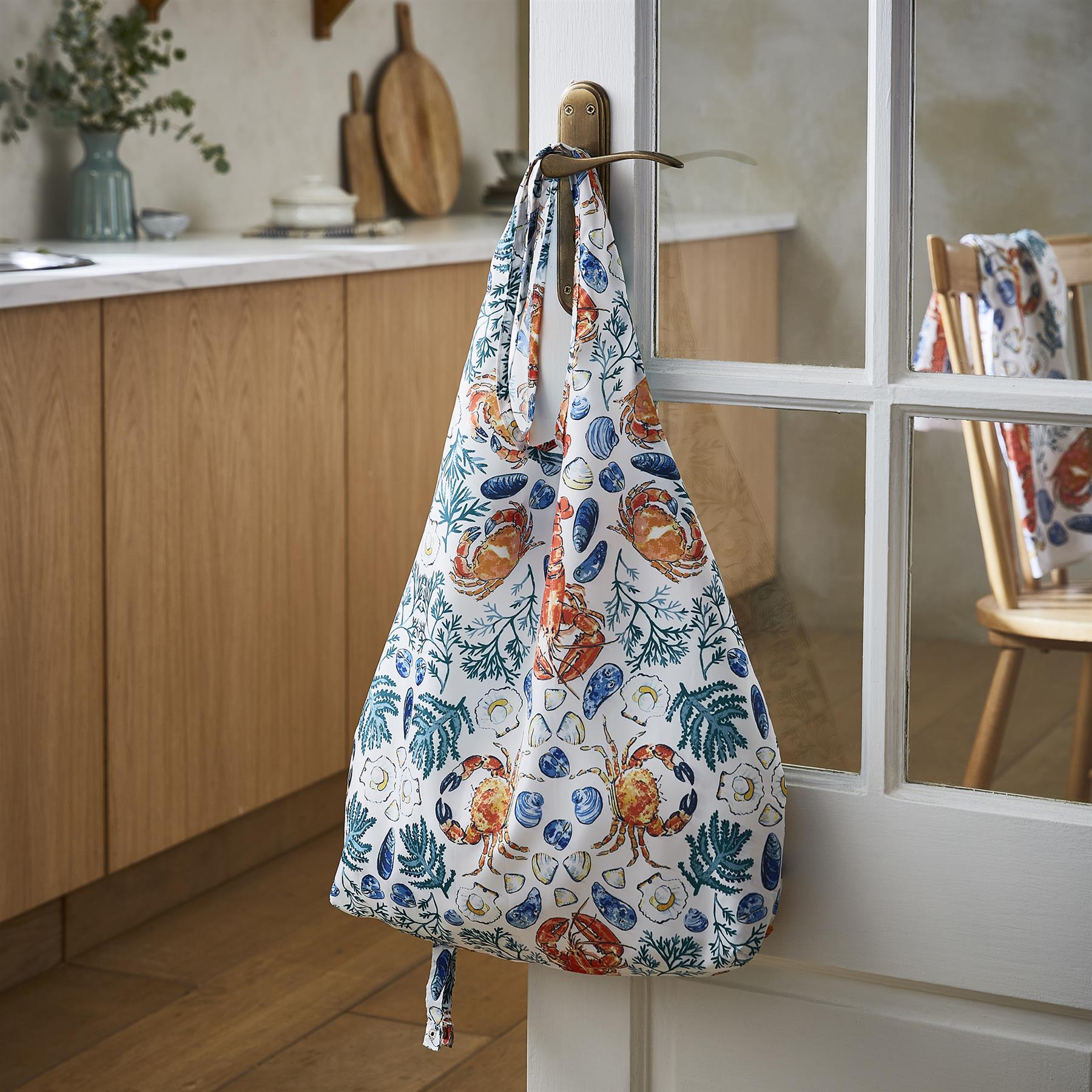 Ulster Weavers Shellfish Packable Bag One Size in Green - Bag - Ulster Weavers
